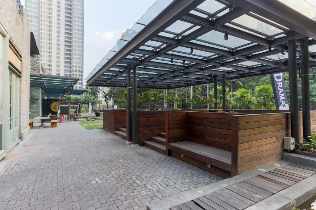 Five Studio - Empire Damansara Petaling Dzsaja Kültér fotó