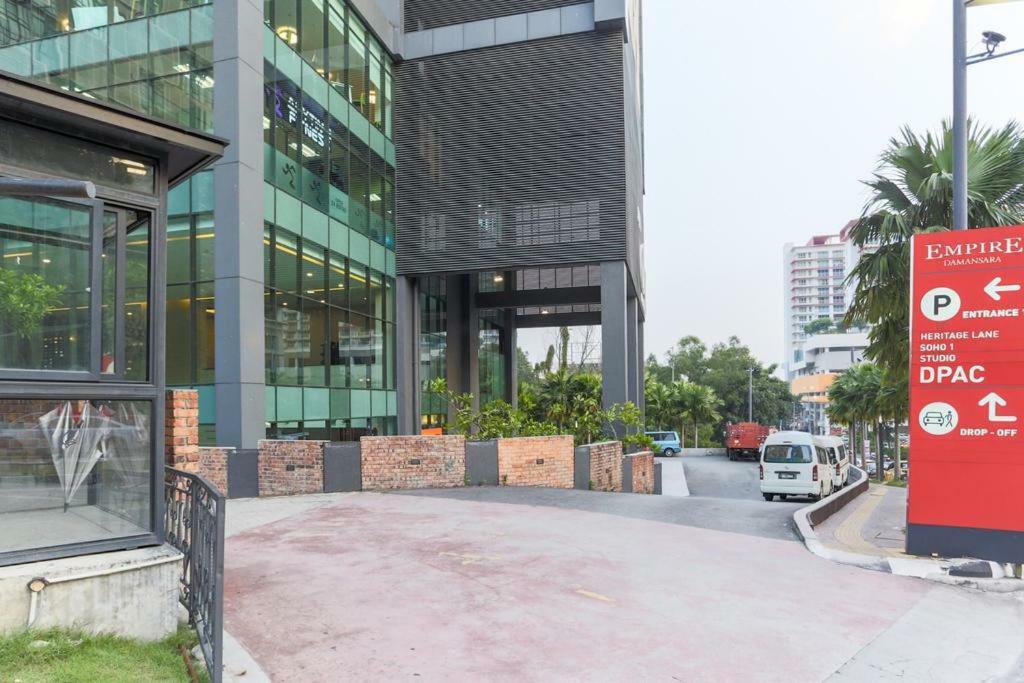 Five Studio - Empire Damansara Petaling Dzsaja Kültér fotó